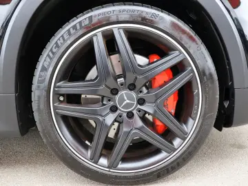 MERCEDES-BENZ GLB 35 AMG 4M 360  Distr Night Pano