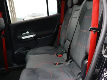 MERCEDES-BENZ GLB 35 AMG 4M 360  Distr Night Pano