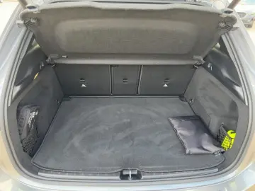 MERCEDES-BENZ GLA 35 AMG PerfSitze Burm HUD AHK Pano…