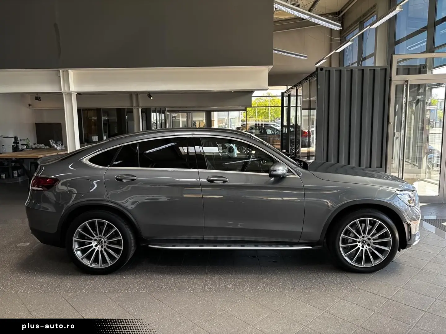 MERCEDES-BENZ GLC 300 d Coupé AMG 4M LED HUD Pano Di&hellip;