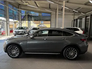 MERCEDES-BENZ GLC 300 d Coupé AMG 4M LED HUD Pano Di&hellip;