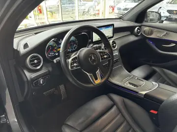 MERCEDES-BENZ GLC 300 d Coupé AMG 4M LED HUD Pano Di&hellip;