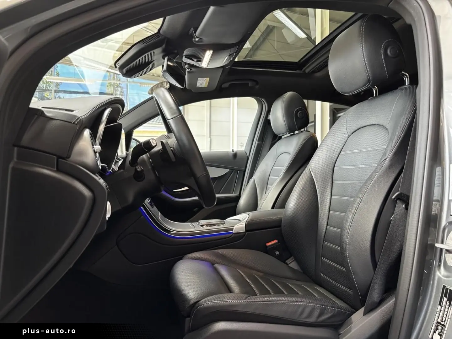 MERCEDES-BENZ GLC 300 d Coupé AMG 4M LED HUD Pano Di&hellip;