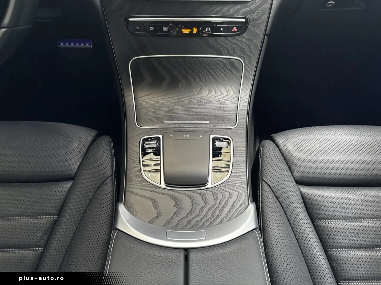MERCEDES-BENZ GLC 300 d Coupé AMG 4M LED HUD Pano Di&hellip;