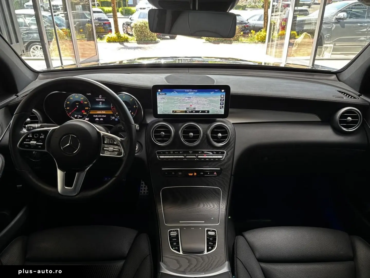 MERCEDES-BENZ GLC 300 d Coupé AMG 4M LED HUD Pano Di&hellip;