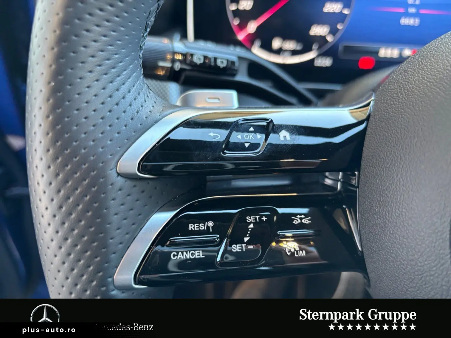 MERCEDES-BENZ GLC 220 d 4M AMG AHK Distro Keyless 36&hellip;