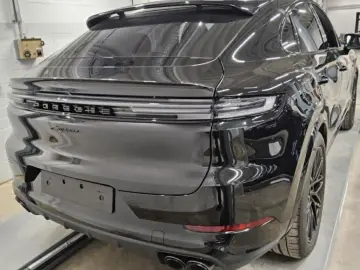 PORSCHE Cayenne Coupe E-Hybrid  SportDesign HAL SpAbgas