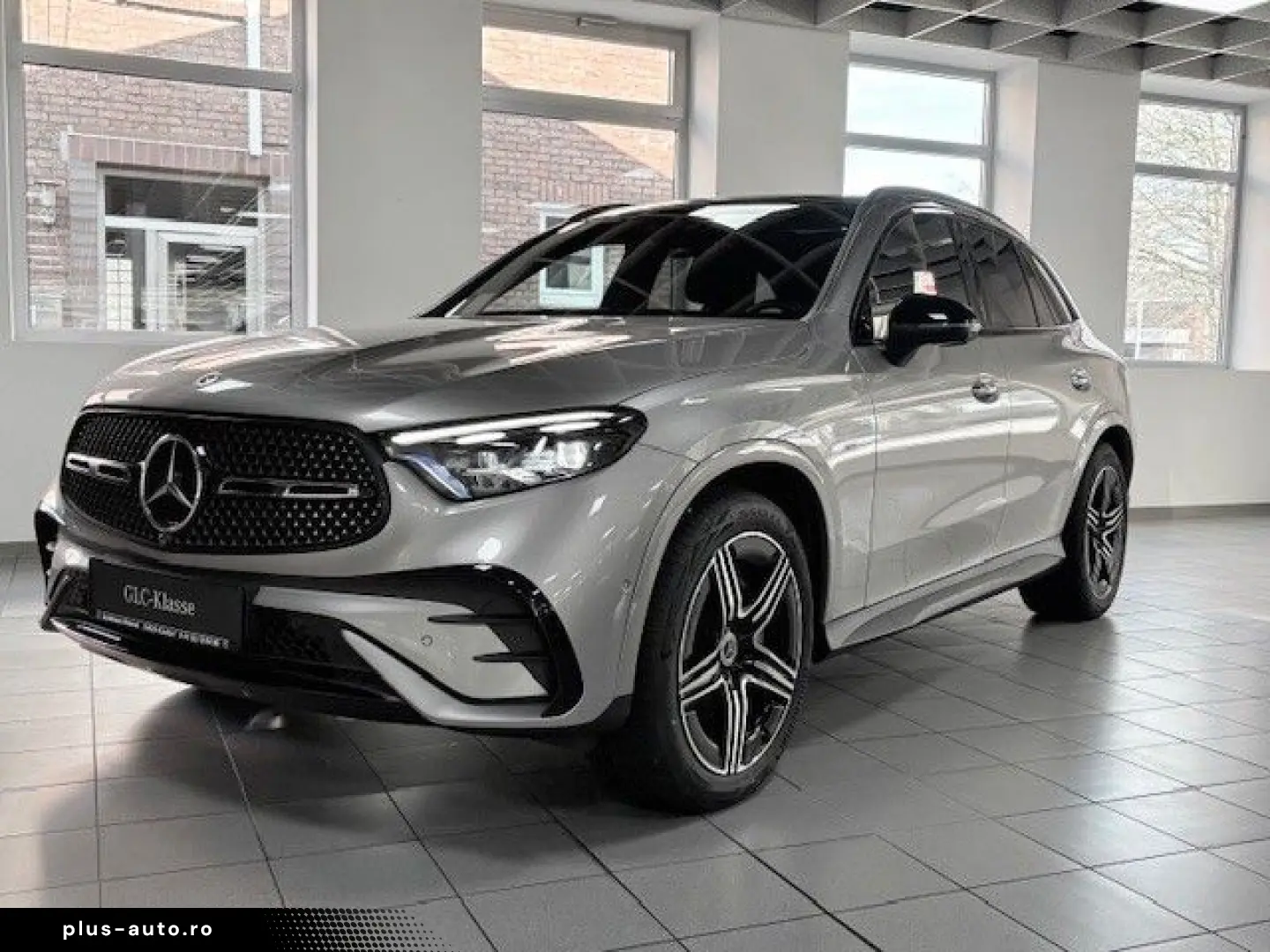 MERCEDES-BENZ GLC 200 AMG HEADUP AHK SOUND PANO DIGI&hellip;