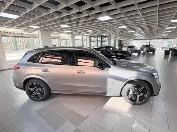 MERCEDES-BENZ GLC 200 AMG HEADUP AHK SOUND PANO DIGI&hellip;