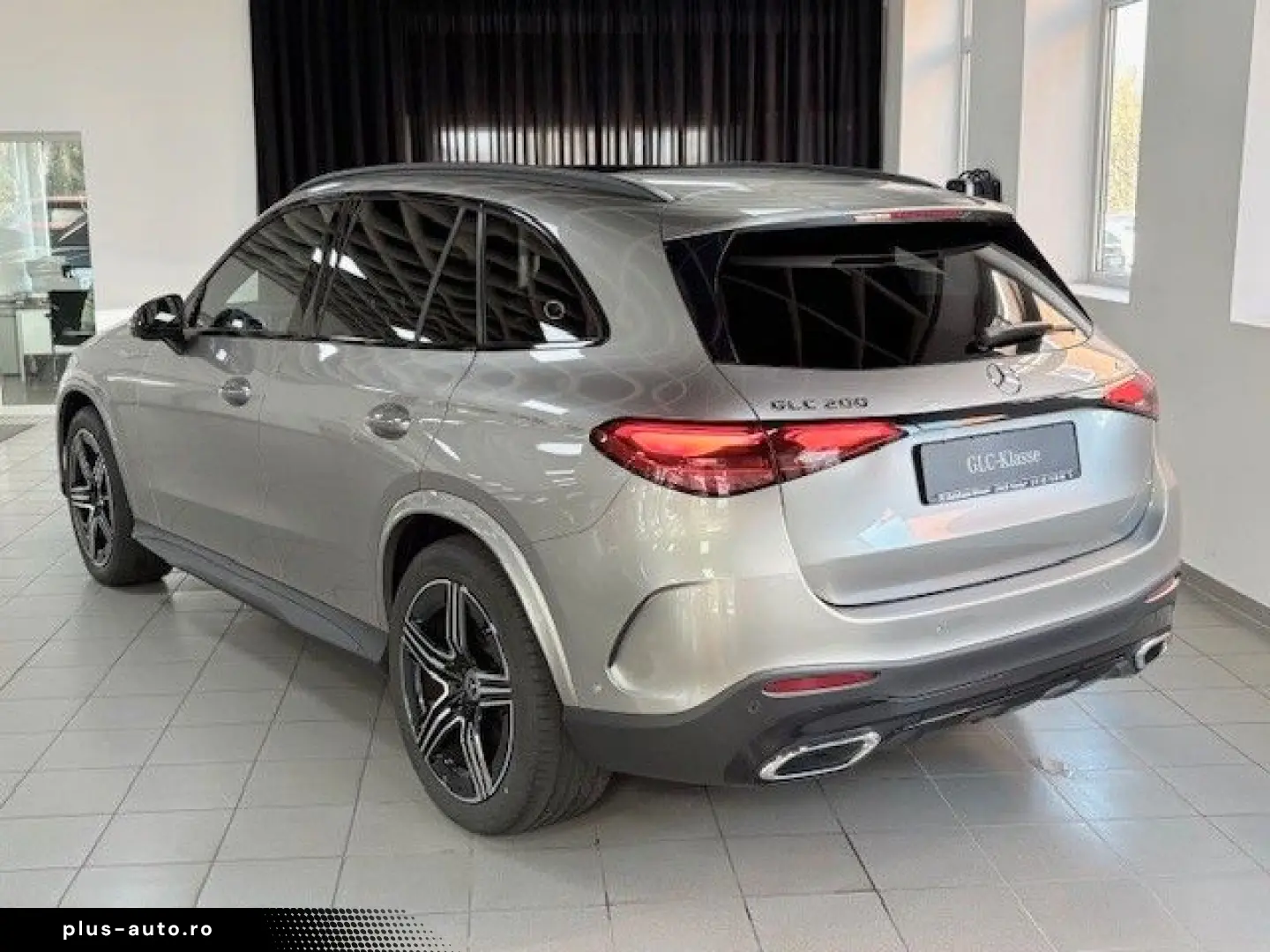 MERCEDES-BENZ GLC 200 AMG HEADUP AHK SOUND PANO DIGI&hellip;