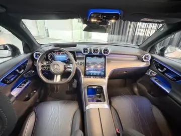 MERCEDES-BENZ GLC 200 AMG HEADUP AHK SOUND PANO DIGI&hellip;