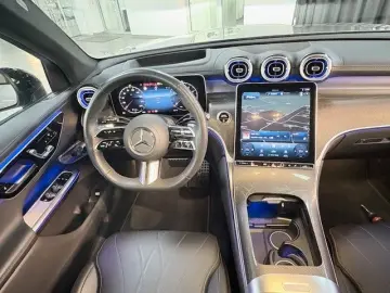 MERCEDES-BENZ GLC 200 AMG HEADUP AHK SOUND PANO DIGI&hellip;