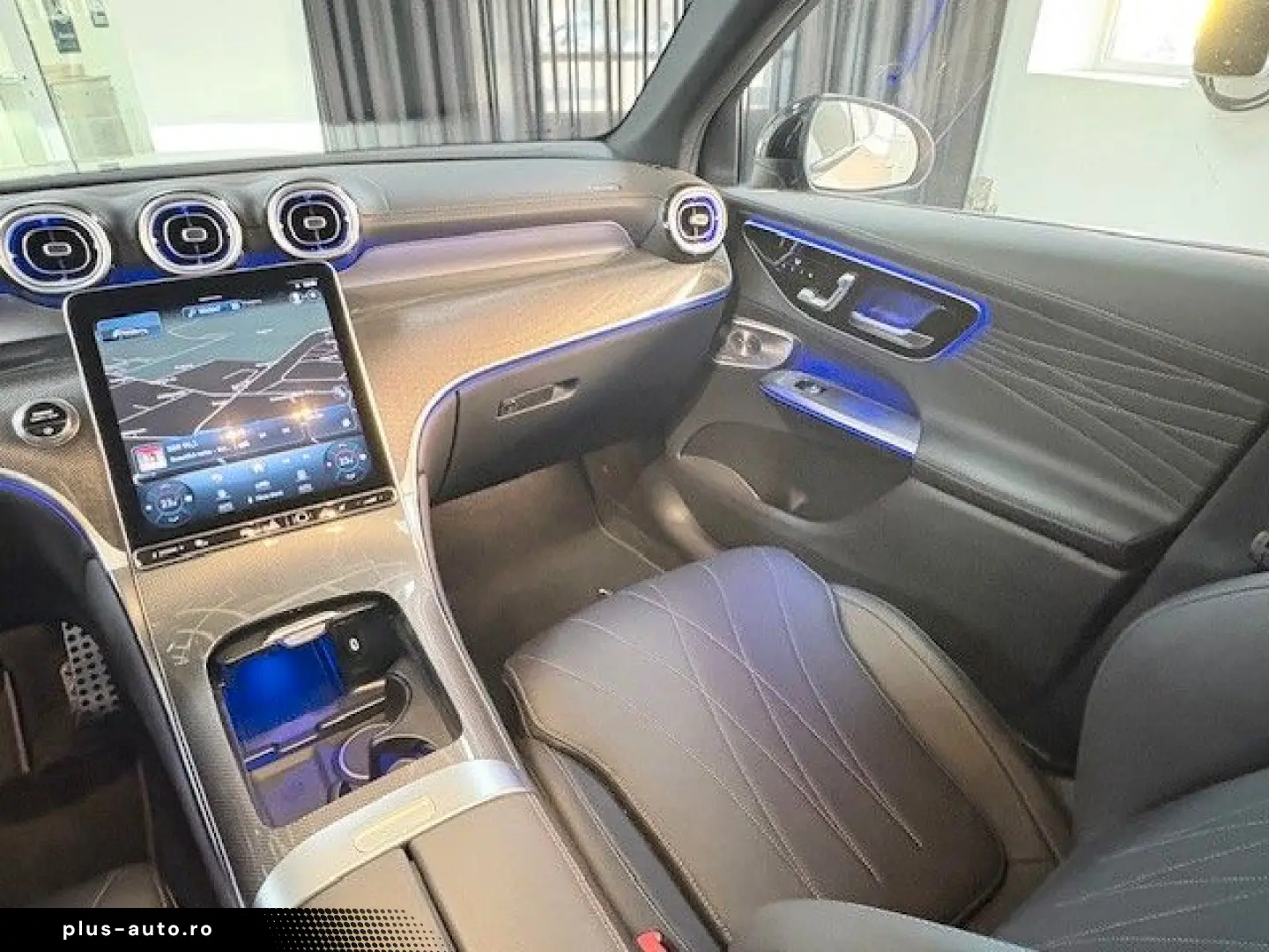 MERCEDES-BENZ GLC 200 AMG HEADUP AHK SOUND PANO DIGI&hellip;