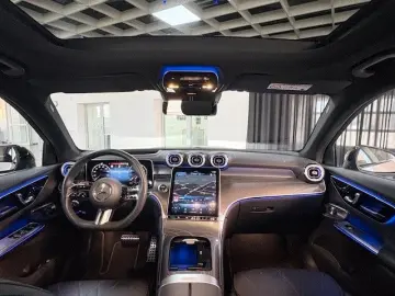 MERCEDES-BENZ GLC 200 AMG HEADUP AHK SOUND PANO DIGI&hellip;