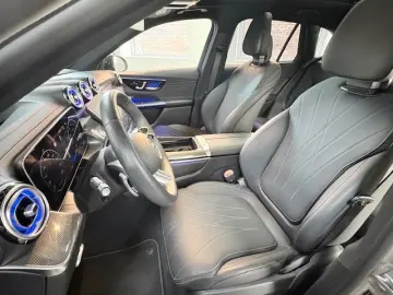 MERCEDES-BENZ GLC 200 AMG HEADUP AHK SOUND PANO DIGI&hellip;