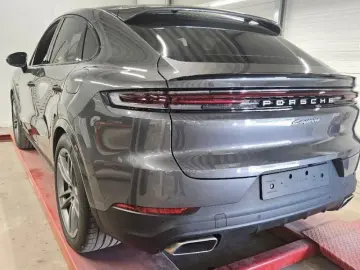 PORSCHE Cayenne Coupe E-Hybrid HAL AHK BOSE HEAD UP INNO