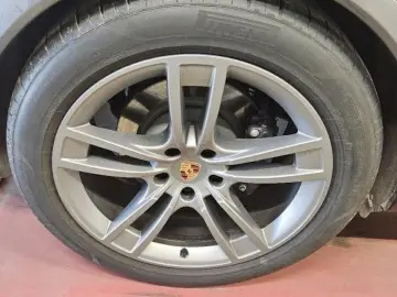 PORSCHE Cayenne Coupe E-Hybrid HAL AHK BOSE HEAD UP INNO