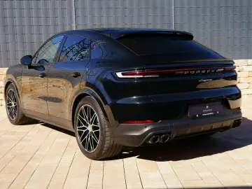 PORSCHE Cayenne Coupe E-Hybrid  AHK INNO HD-MATRIX