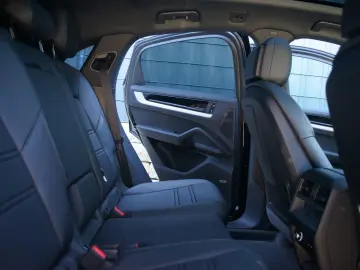 PORSCHE Cayenne Coupe E-Hybrid  AHK INNO HD-MATRIX