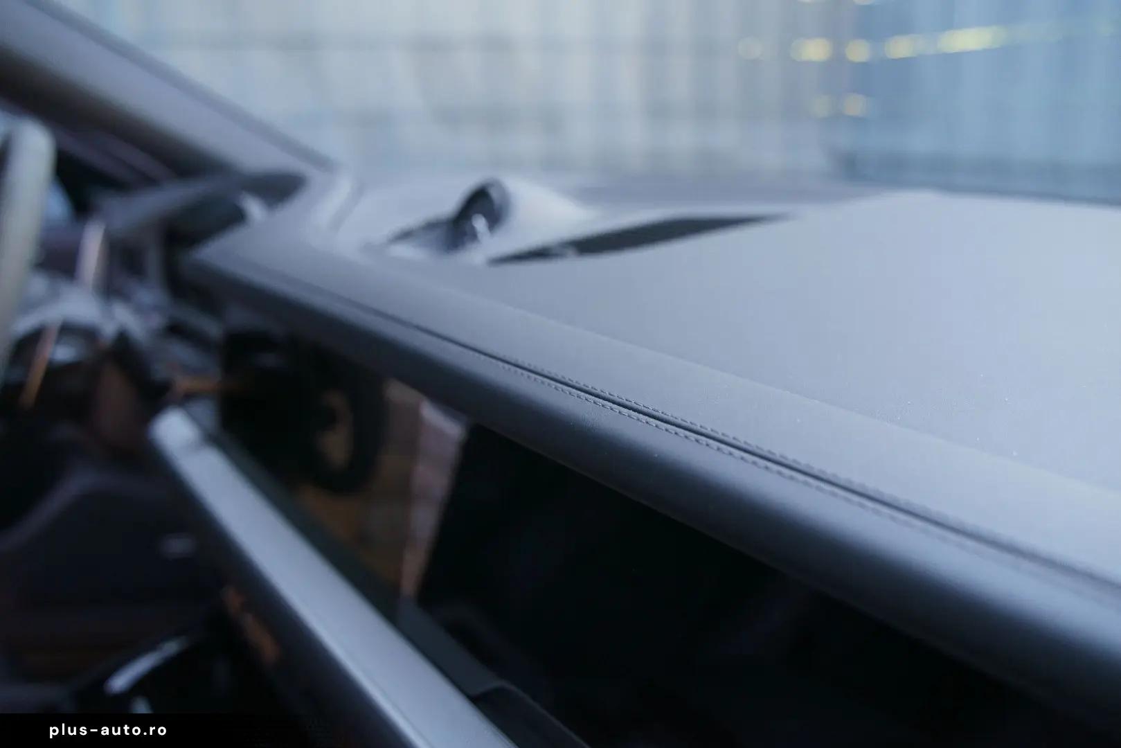 PORSCHE Cayenne Coupe E-Hybrid  AHK INNO HD-MATRIX