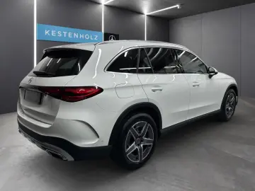 MERCEDES-BENZ GLC 220 d 4M AMG WideScreen LED AHK Kamera PTS