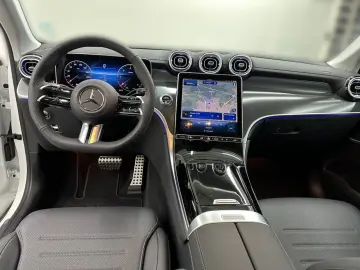 MERCEDES-BENZ GLC 220 d 4M AMG WideScreen LED AHK Kamera PTS