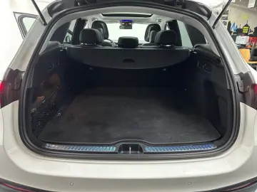MERCEDES-BENZ GLC 220 d 4M AMG WideScreen LED AHK Kamera PTS
