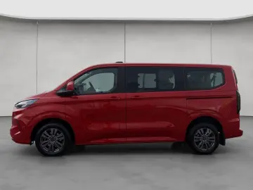 FORD Tourneo Custom 320 L1H1 VA Autm. Titanium