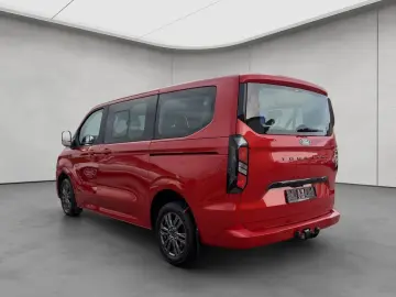 FORD Tourneo Custom 320 L1H1 VA Autm. Titanium