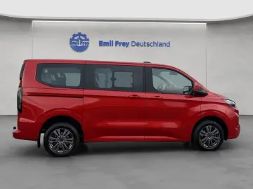 FORD Tourneo Custom 320 L1H1 VA Autm. Titanium
