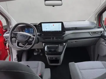 FORD Tourneo Custom 320 L1H1 VA Autm. Titanium