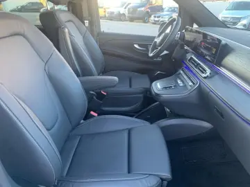 MERCEDES-BENZ V 300 d AVANTGARDE Lang LED DISTR STHZG AHK