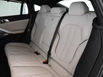 BMW X6 xDrive30d M Sport Pro - Garantia pana 11-2028