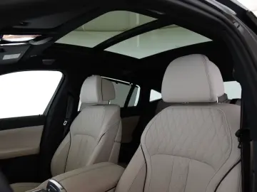 BMW X6 xDrive30d M Sport Pro - Garantia pana 11-2028