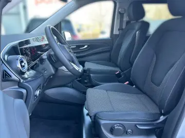 MERCEDES-BENZ V 220 d STYLE Lang 9GT LED AHK KAM DISTR NAVI