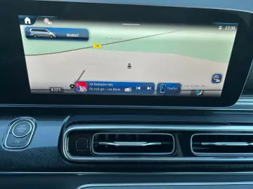 MERCEDES-BENZ V 220 d STYLE Lang 9GT LED AHK KAM DISTR NAVI