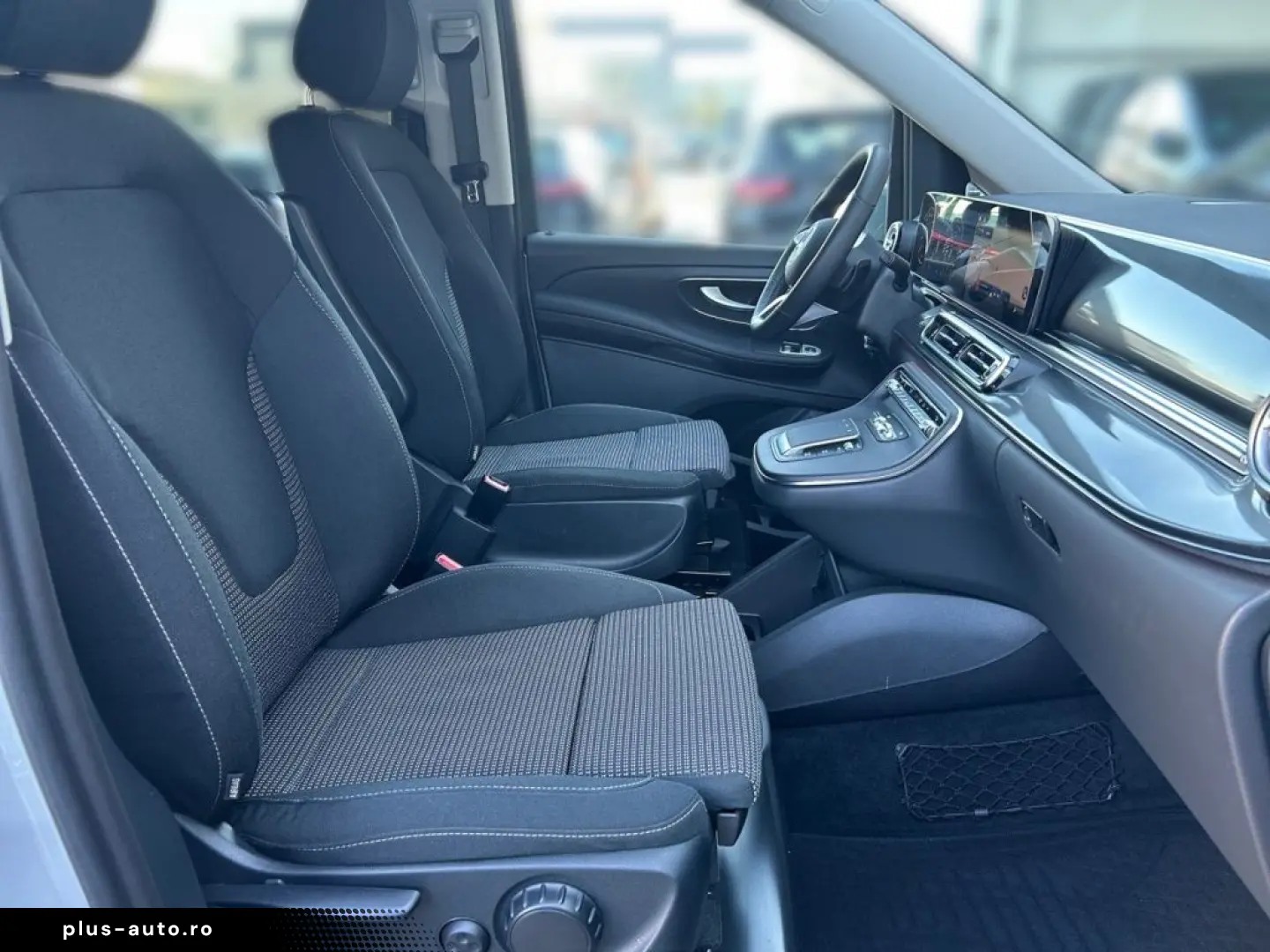 MERCEDES-BENZ V 220 d STYLE Lang 9GT LED AHK KAM DISTR NAVI