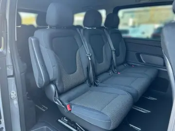 MERCEDES-BENZ V 220 d STYLE Lang 9GT LED AHK KAM DISTR NAVI
