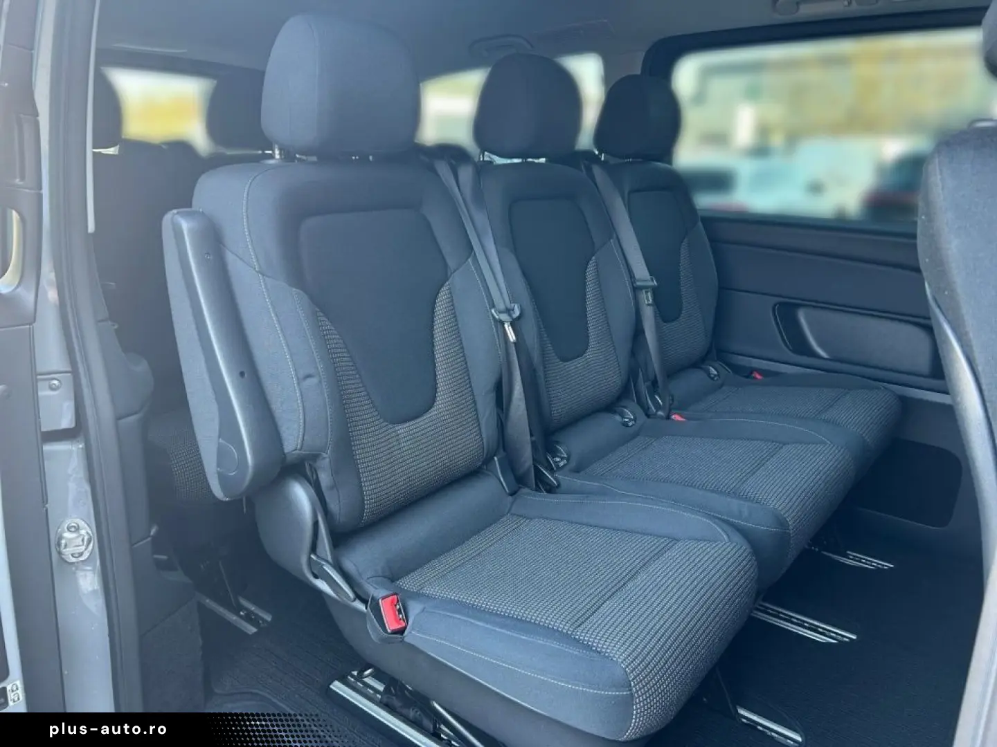 MERCEDES-BENZ V 220 d STYLE Lang 9GT LED AHK KAM DISTR NAVI