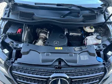 MERCEDES-BENZ V 220 d STYLE Lang 9GT LED AHK KAM DISTR NAVI