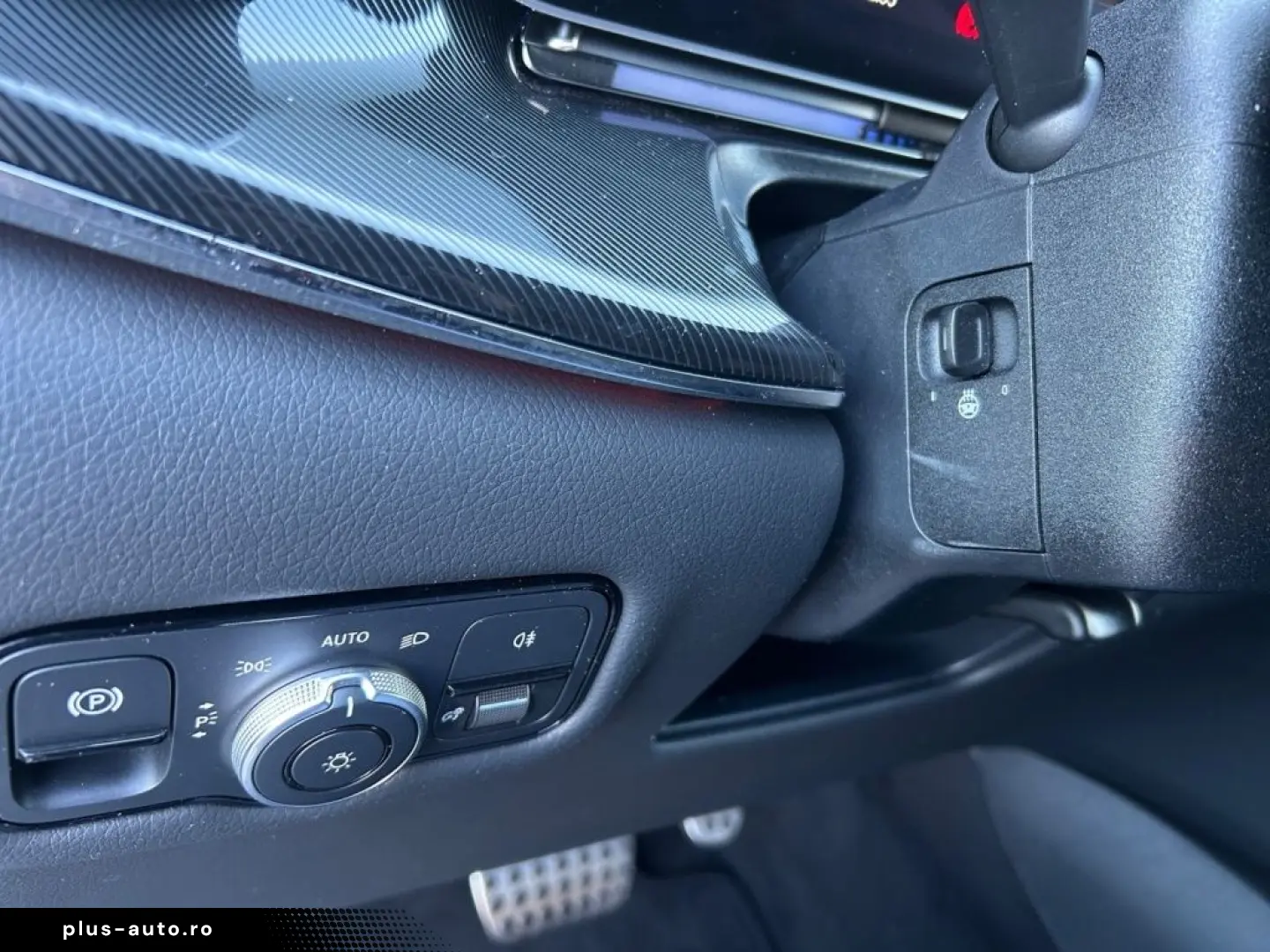 MERCEDES-BENZ V 220 d STYLE Lang 9GT LED AHK KAM DISTR NAVI