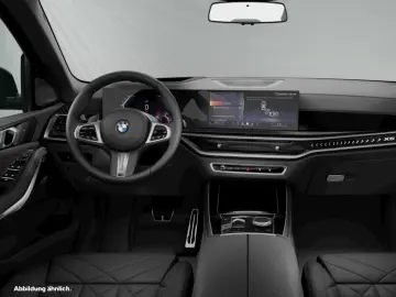 BMW X5 xDrive40i M Sport Pro AHK Pano DAProf.