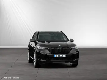 BMW X5 xDrive40i M Sport Pro AHK Pano DAProf.