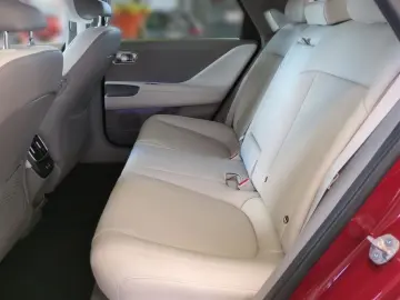 HYUNDAI IONIQ 6 77 4kWh 4WD UNIQ 20LM HUD Navi Digitales