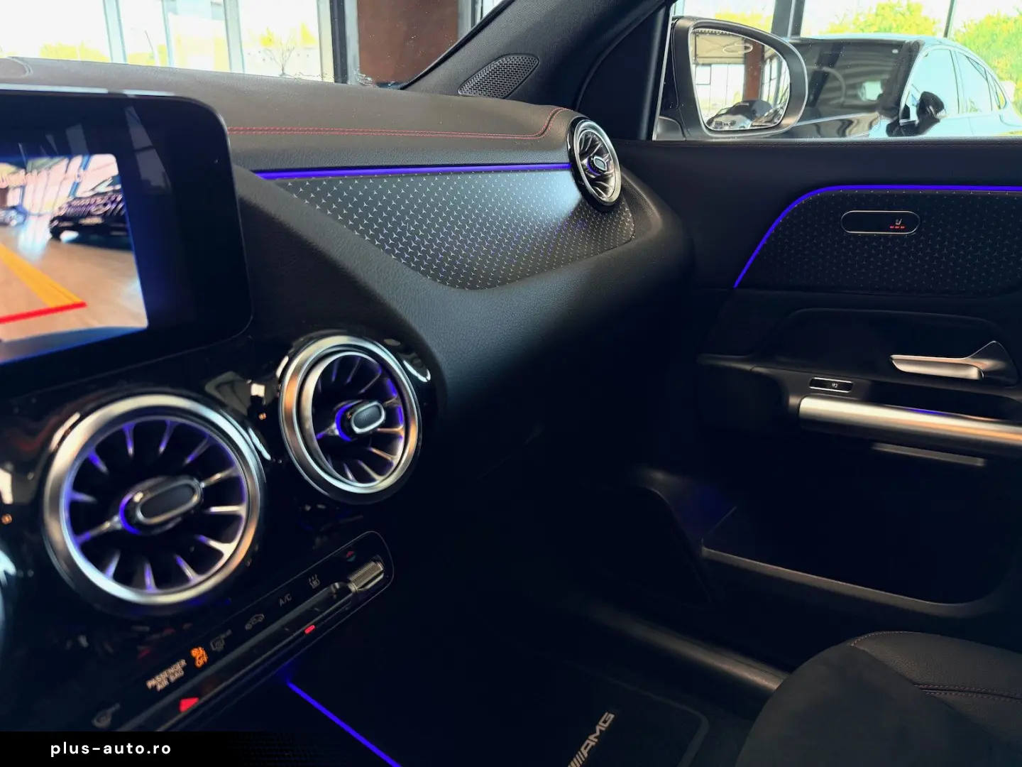 MERCEDES-BENZ EQA 300 4Matic AMG Night Kamera DISTRO&hellip;
