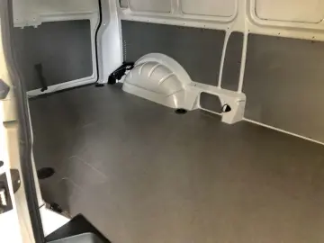 VW T6.1 2.0 TDI Kasten lang AHK Klima Kamera Kasten