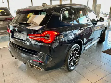 BMW X3 xDrive20i AT - M Sport  Navi  Kamera uvm.