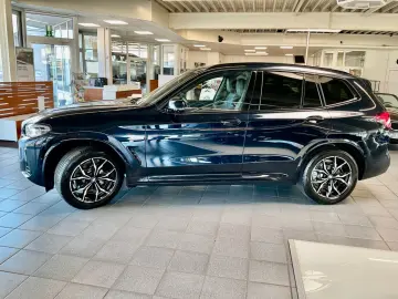 BMW X3 xDrive20i AT - M Sport  Navi  Kamera uvm.
