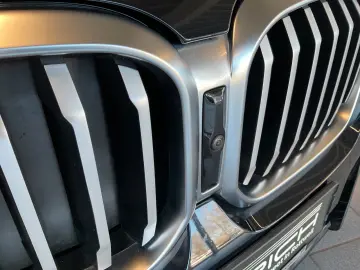 BMW X3 xDrive20i AT - M Sport  Navi  Kamera uvm.