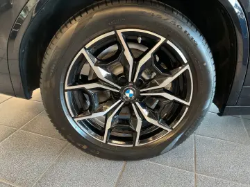 BMW X3 xDrive20i AT - M Sport  Navi  Kamera uvm.